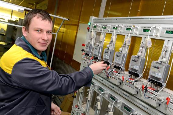 NZV5fILV5_k.jpg