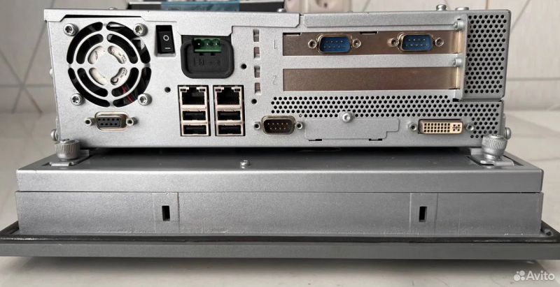 Промышленный компьютер Siemens 6AV7890-0AA00-1AA0
