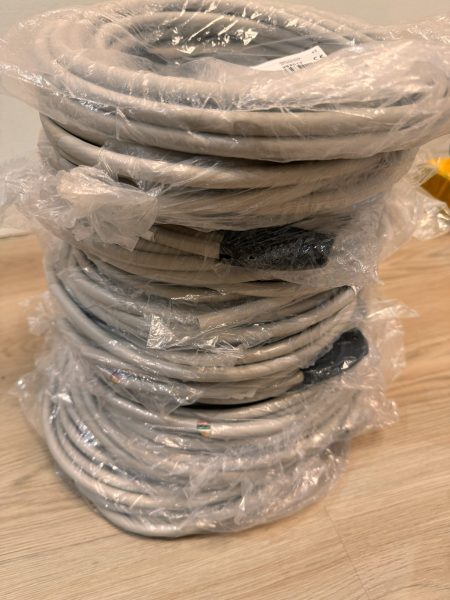 Кабель Schneider Electric bmxfcw303